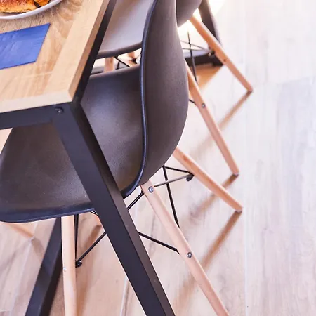 Th 102 F2 En Duplex Confort 1 A 3 Personnes 탄